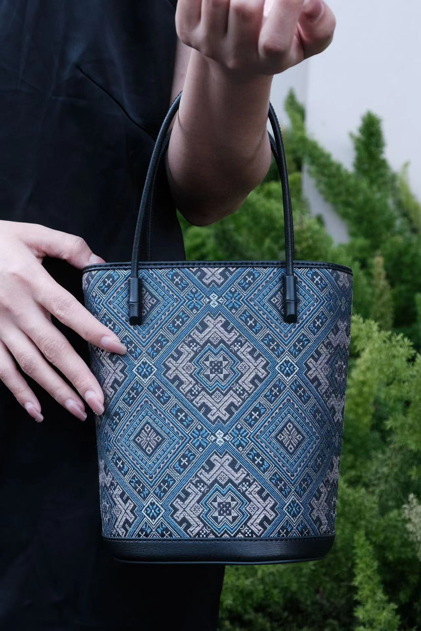 Bucket Bag · Blossom & Swallow