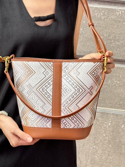 Tote · Geometric Pattern