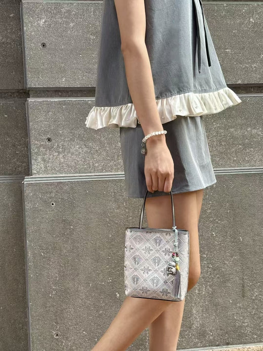 Tote · Silver Lotus Essence